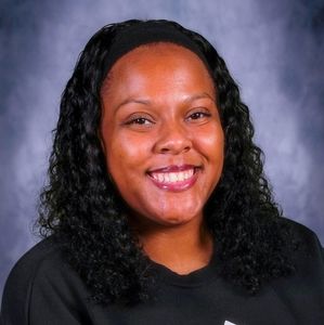 Meet your Posher, Shyia